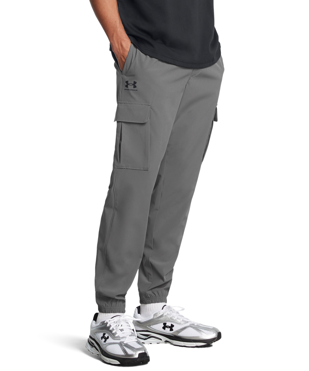 UA Vibe cargo pants 